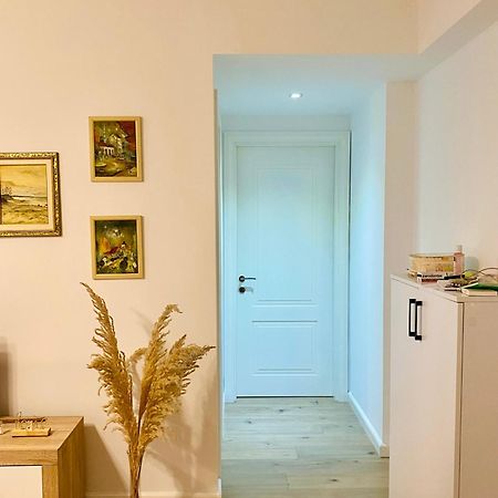 Jolie Center Apartment تيرانا المظهر الخارجي الصورة